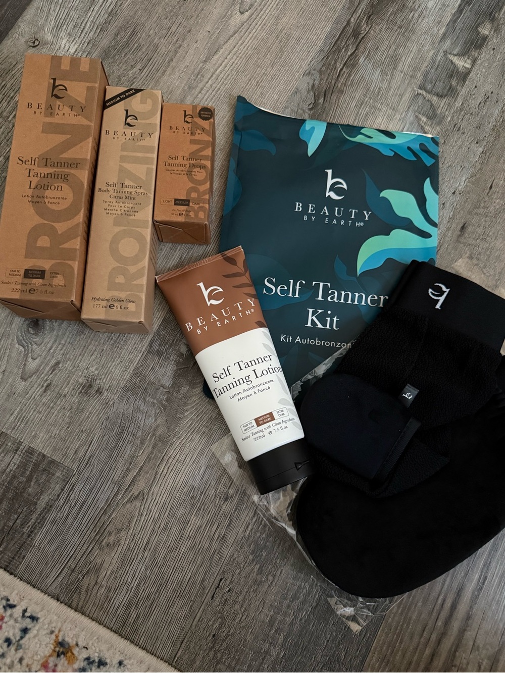 Beauty by Earth Self Tanning Lotion & Kit – Medium/Dark